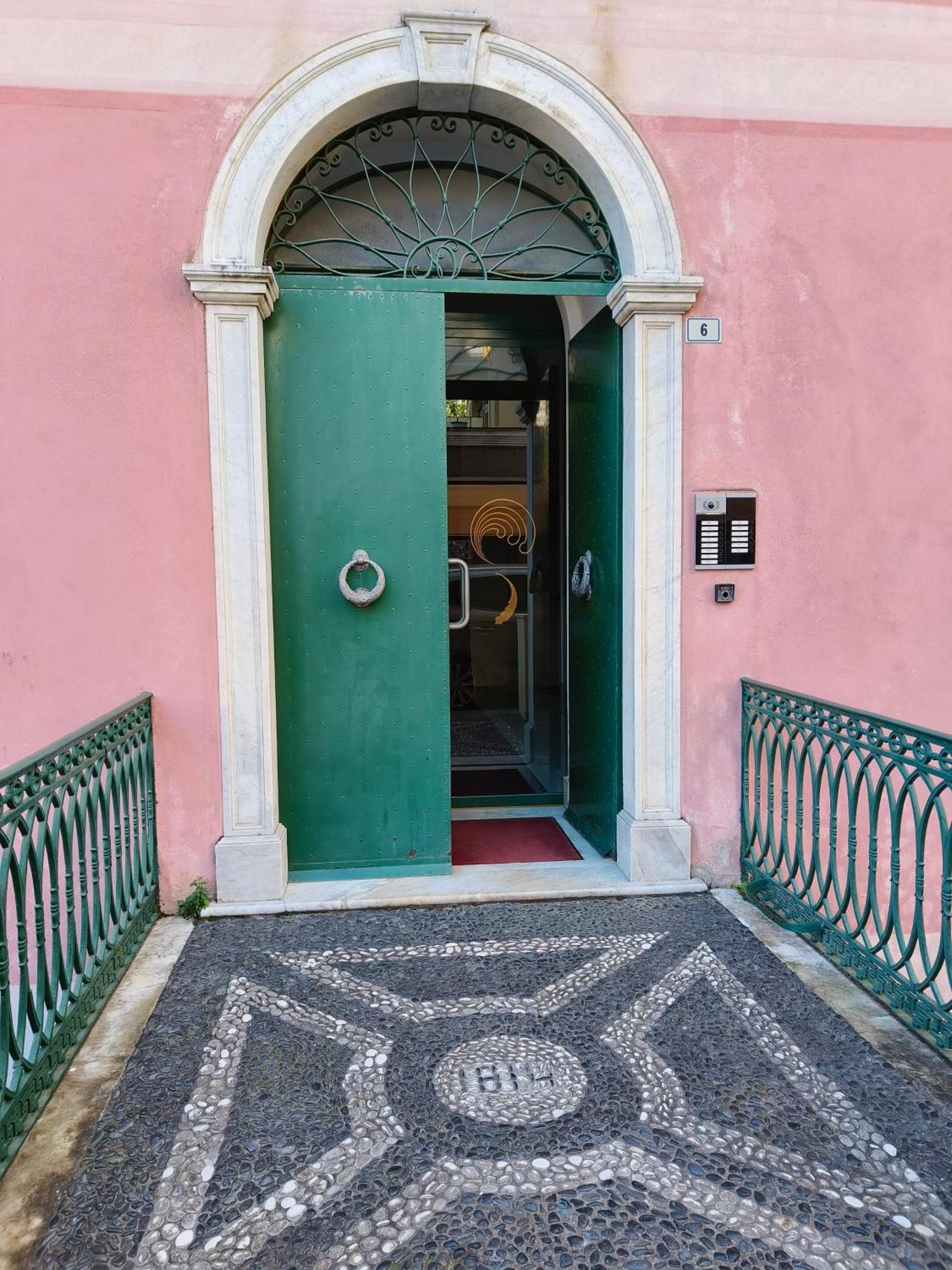 Casa Tigullio Apartment Rapallo Bagian luar foto